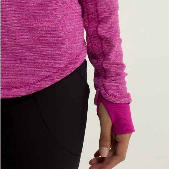 Lululemon Base Runner 1/2 Zip
Mini Check Pique Raspberry / Raspberry - Picture 4 of 14